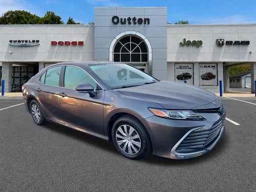 2022 Toyota Camry Hybrid LE CVT (Natl)