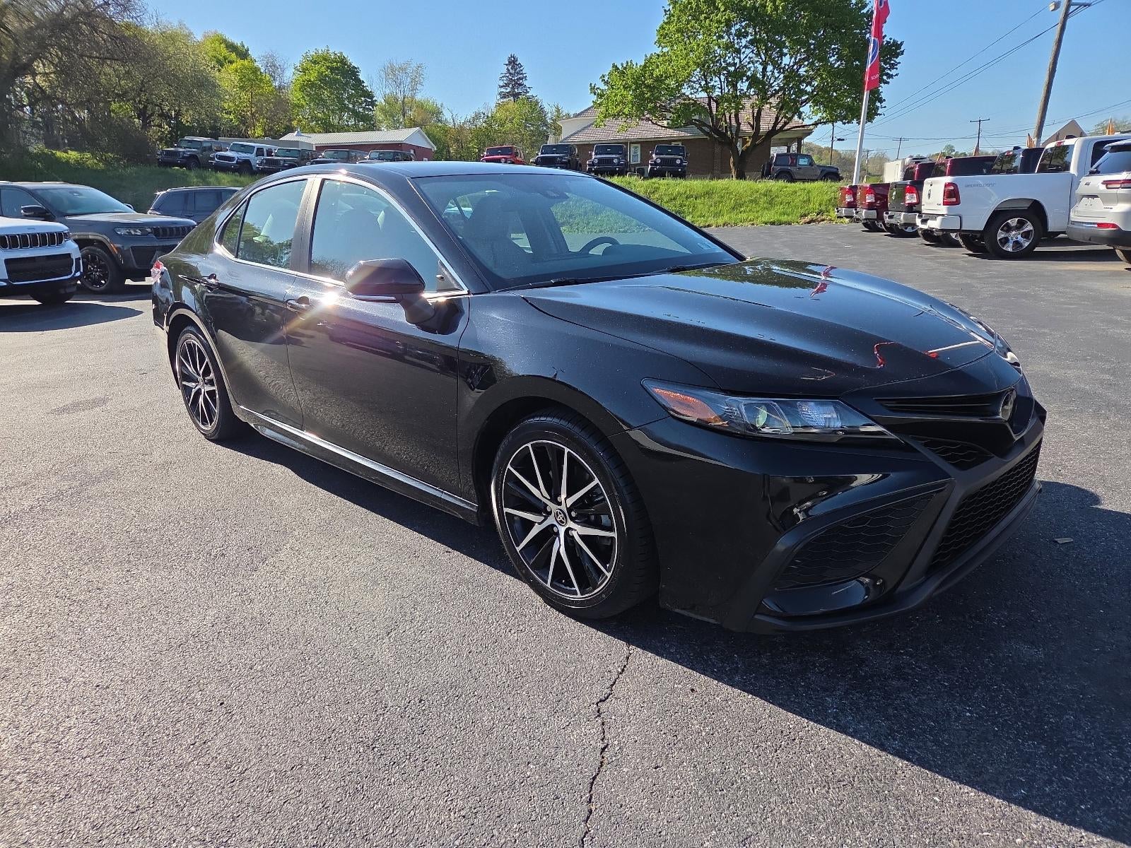 2023 Toyota Camry SE Auto AWD (Natl)