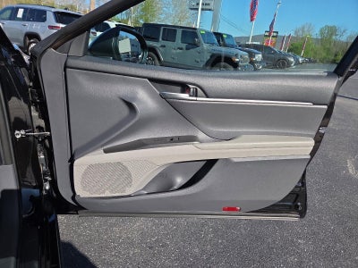 2023 Toyota Camry SE Auto AWD (Natl)