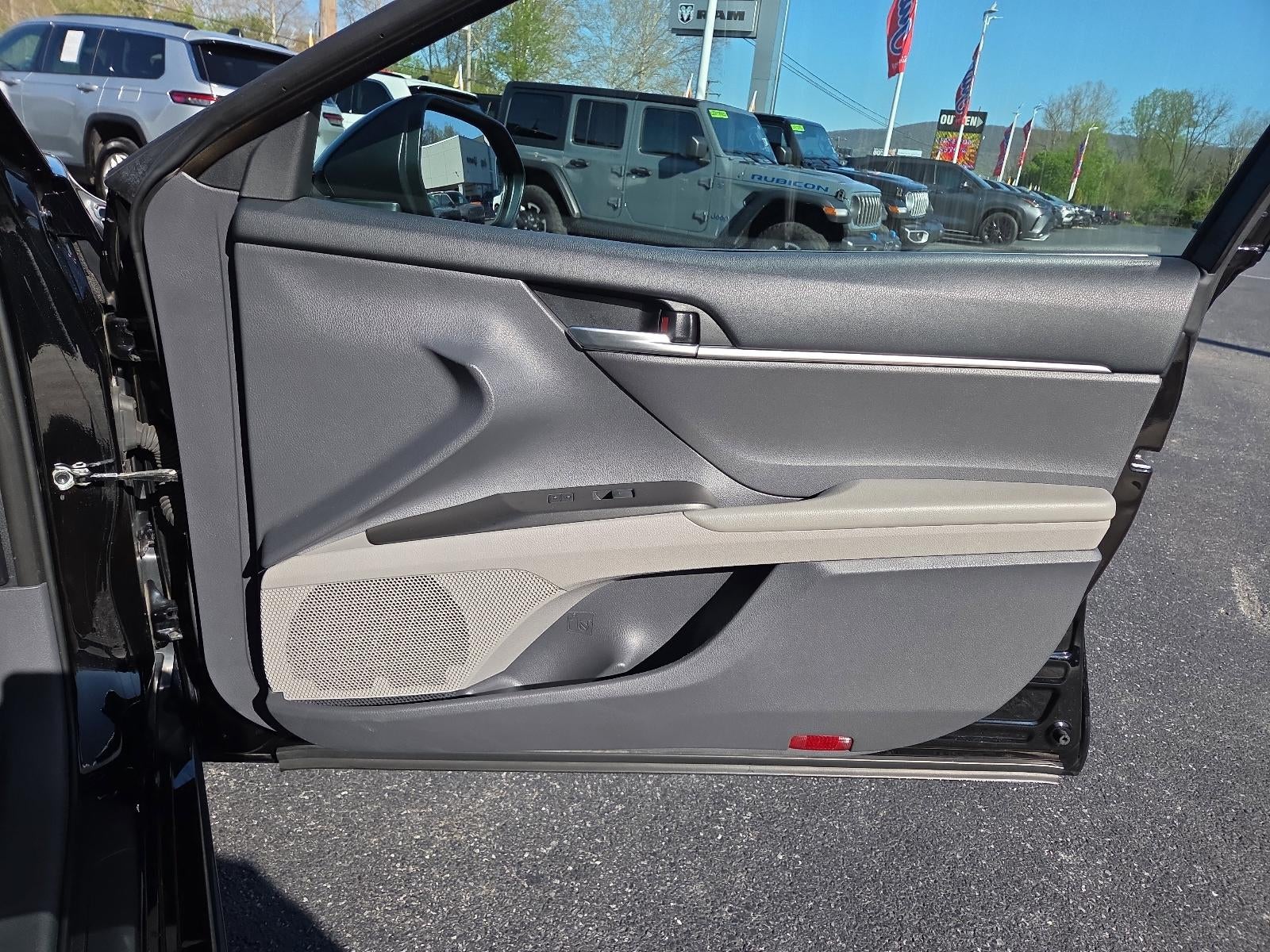 2023 Toyota Camry SE Auto AWD (Natl)