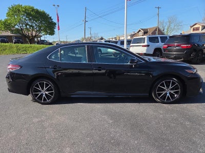 2023 Toyota Camry SE Auto AWD (Natl)