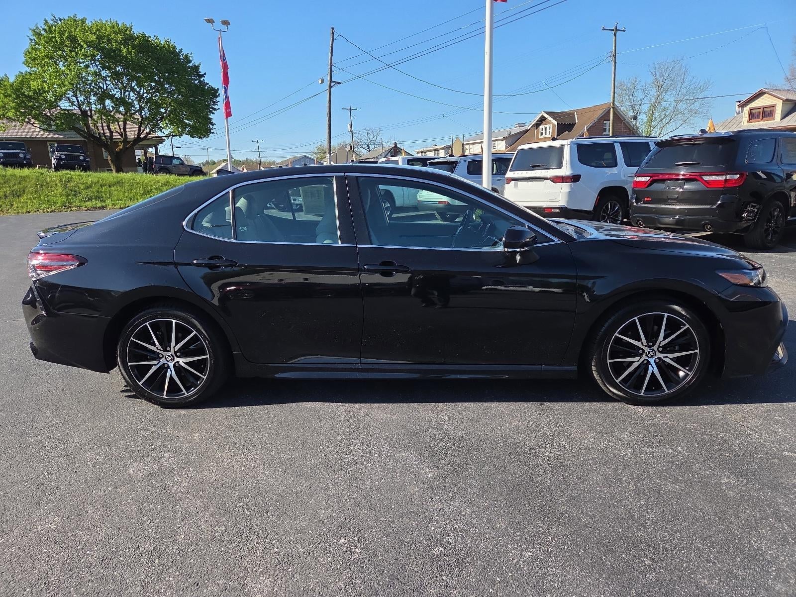2023 Toyota Camry SE Auto AWD (Natl)