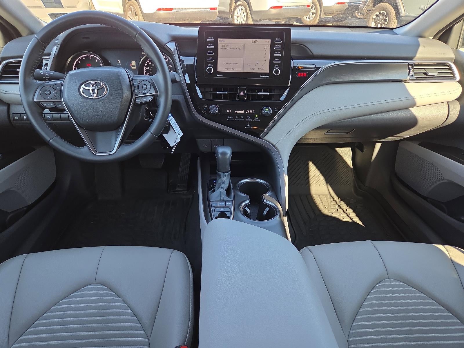 2023 Toyota Camry SE Auto AWD (Natl)