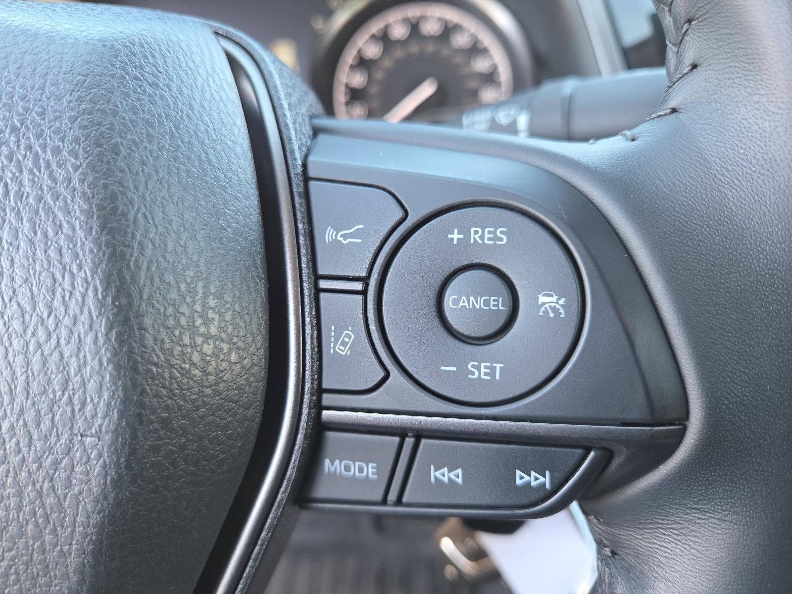 2023 Toyota Camry SE Auto AWD (Natl)