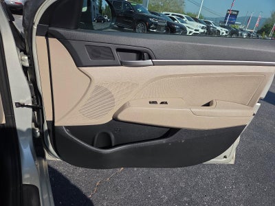 2018 Hyundai ELANTRA SEL 2.0L Auto