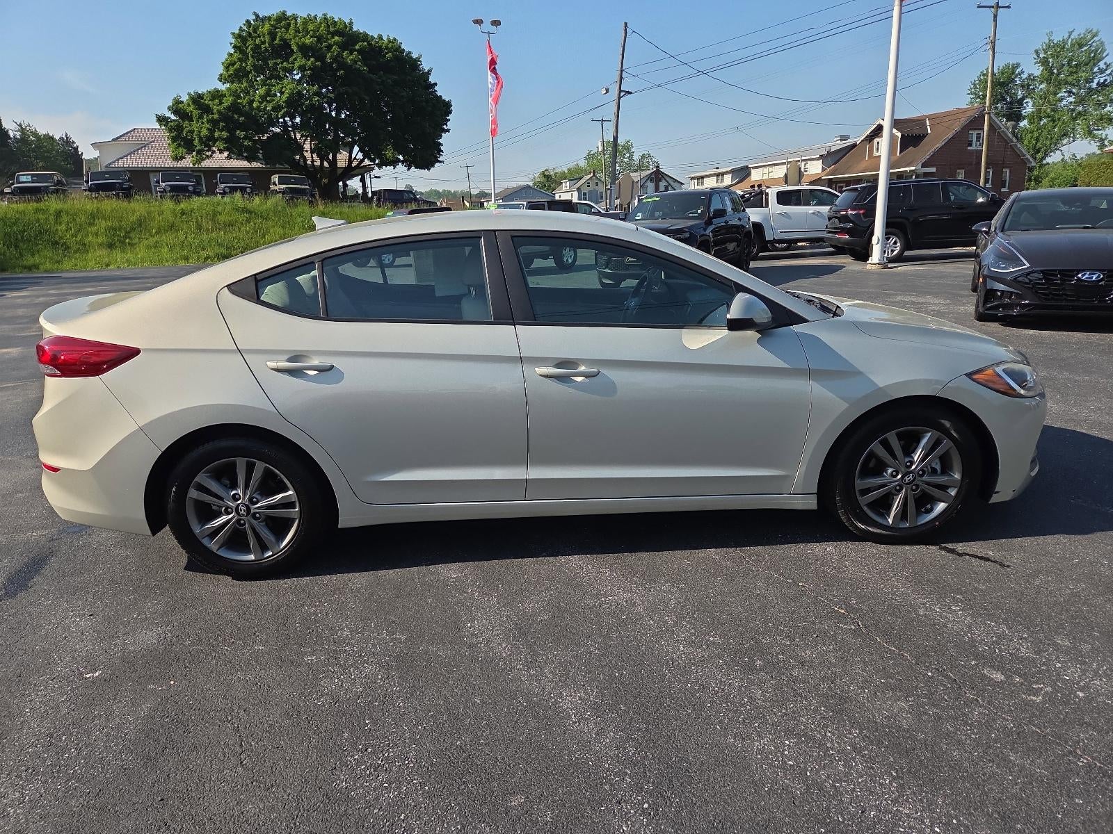 2018 Hyundai ELANTRA SEL 2.0L Auto