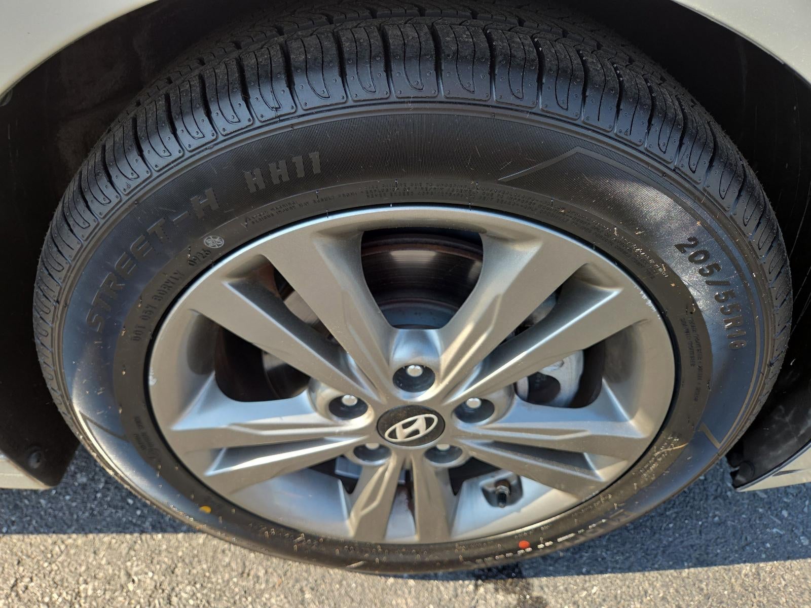 2018 Hyundai ELANTRA SEL 2.0L Auto