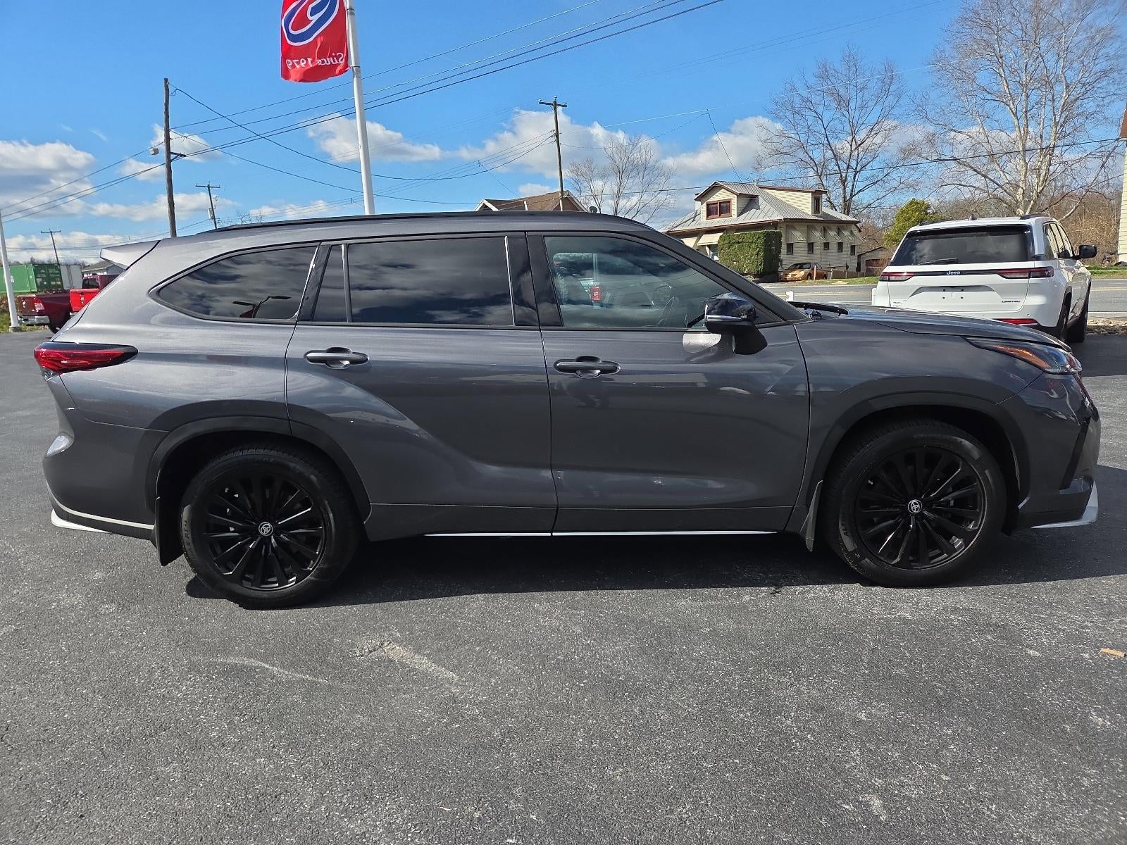 2023 Toyota Highlander XSE AWD (Natl)