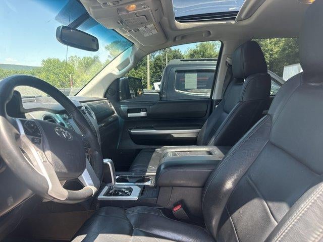 2016 Toyota Tundra 4WD Truck 4WD CrewMax Short Bed 5.7L Limited (Natl)