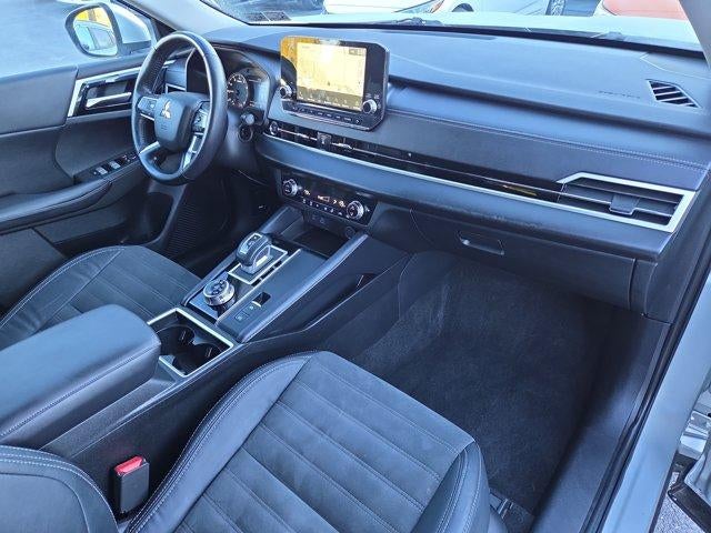 2023 Mitsubishi Outlander SE S-AWC