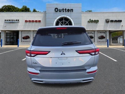 2023 Mitsubishi Outlander SE S-AWC