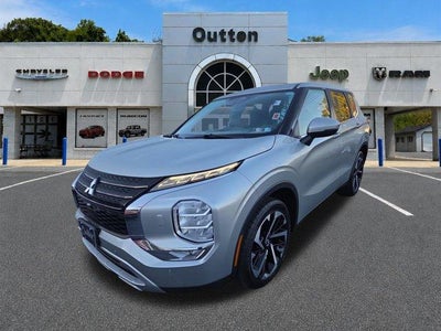 2023 Mitsubishi Outlander SE S-AWC