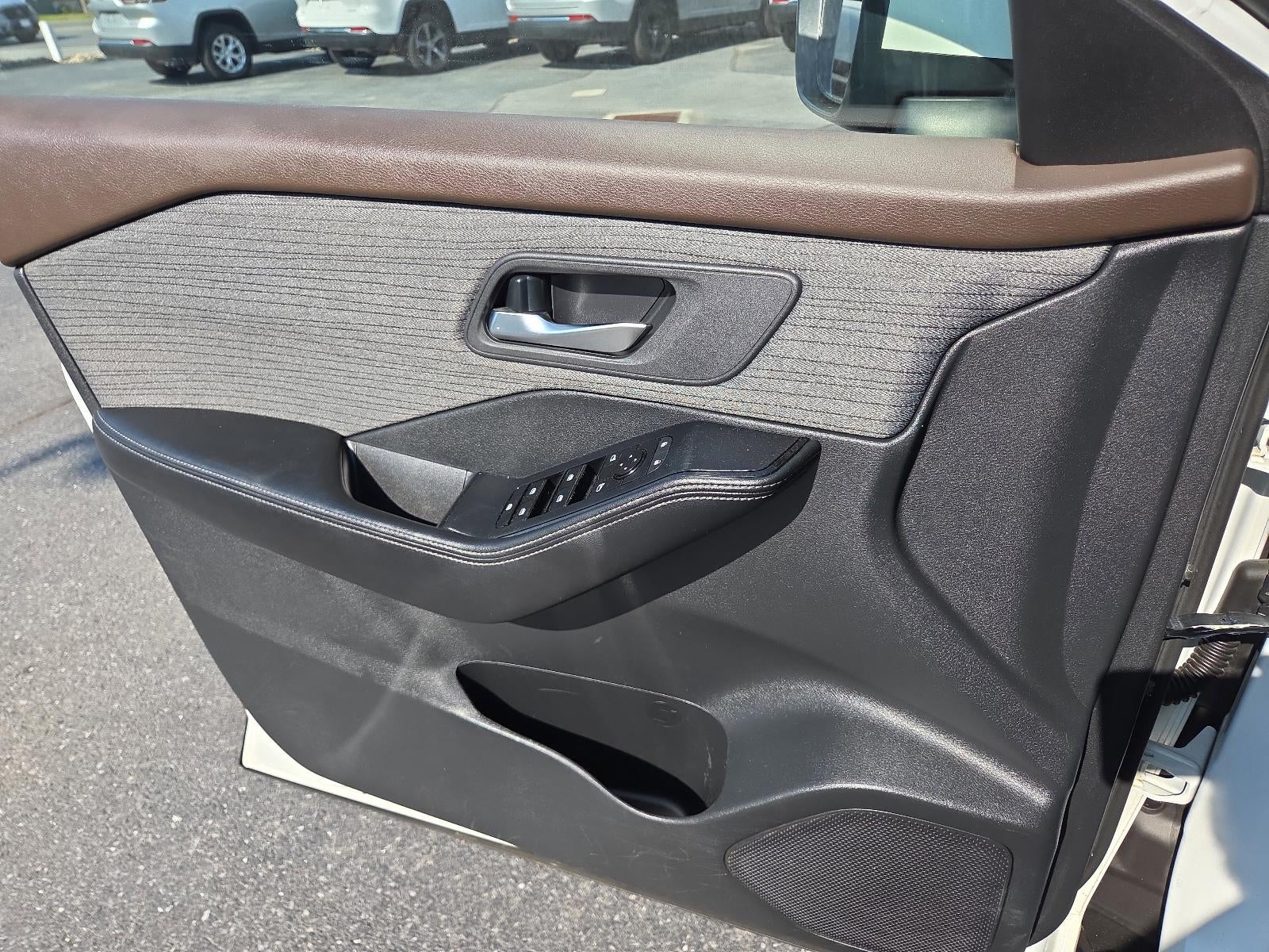 2021 Nissan Rogue AWD SV