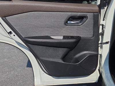 2021 Nissan Rogue AWD SV