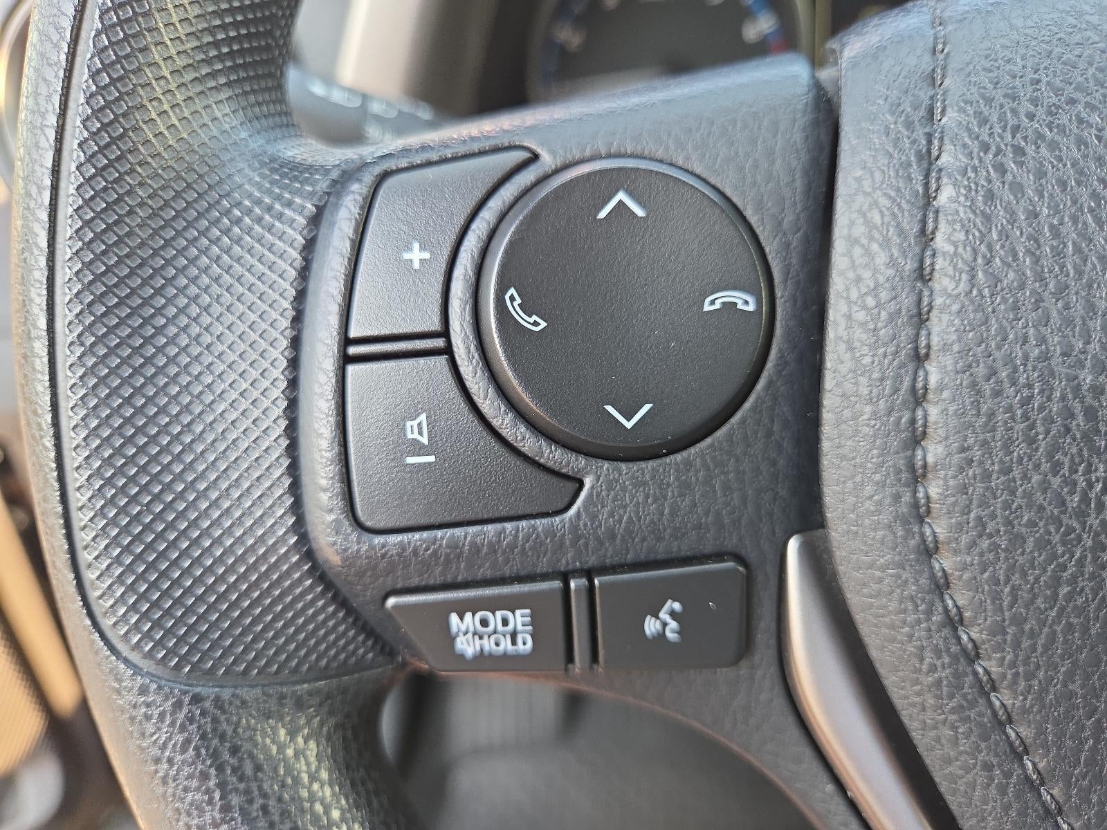 2018 Toyota RAV4 LE AWD (Natl)