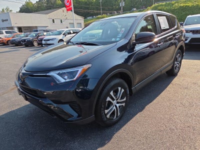 2018 Toyota RAV4 LE AWD (Natl)