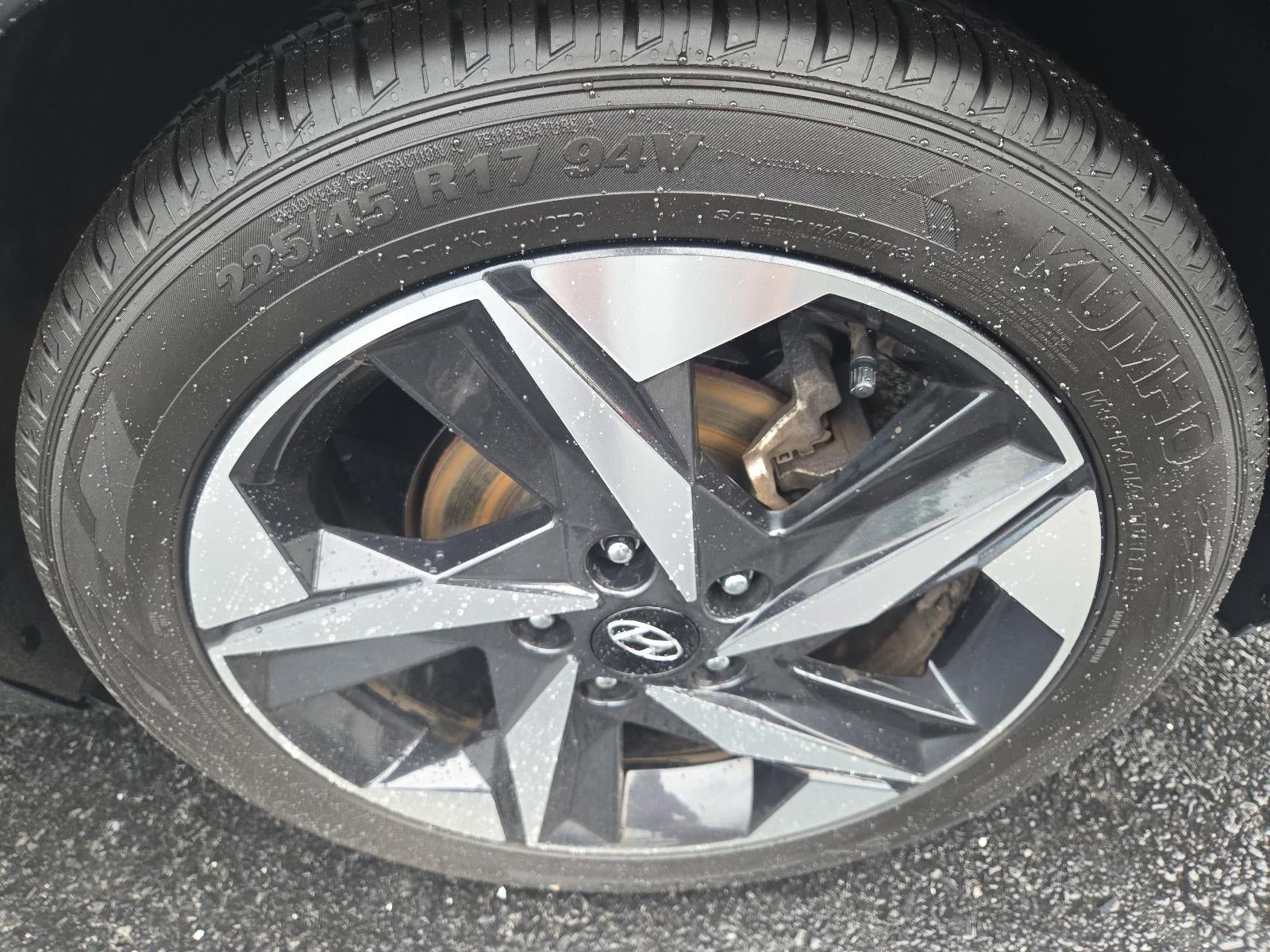 2023 Hyundai ELANTRA Limited IVT