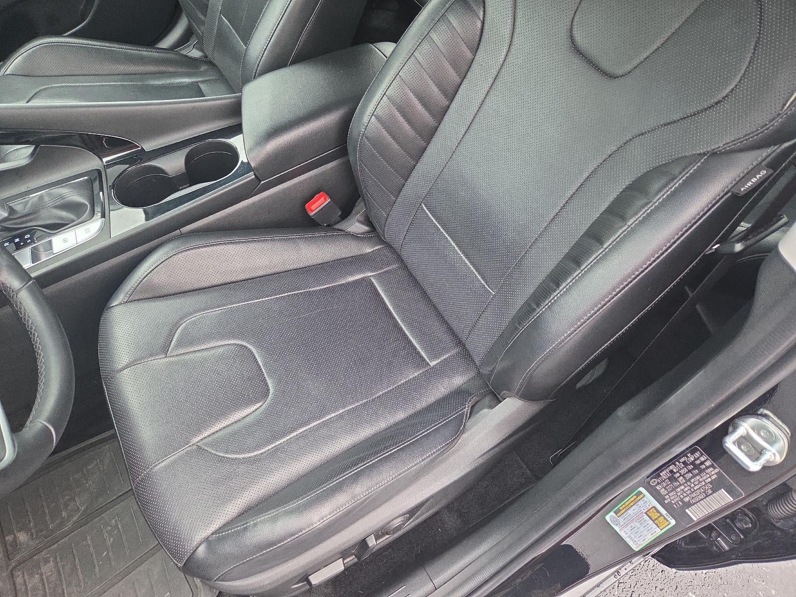 2023 Hyundai ELANTRA Limited IVT