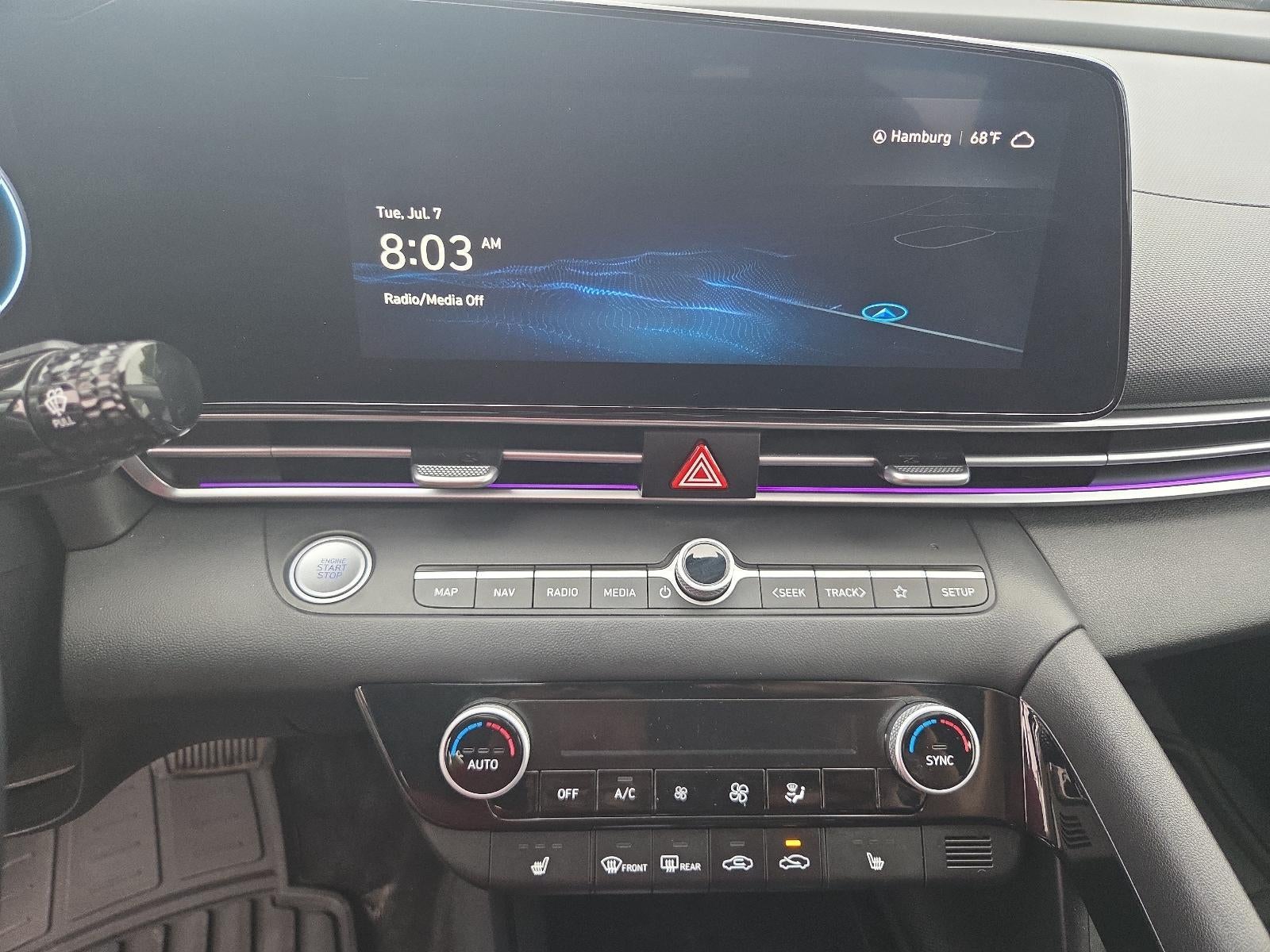 2023 Hyundai ELANTRA Limited IVT