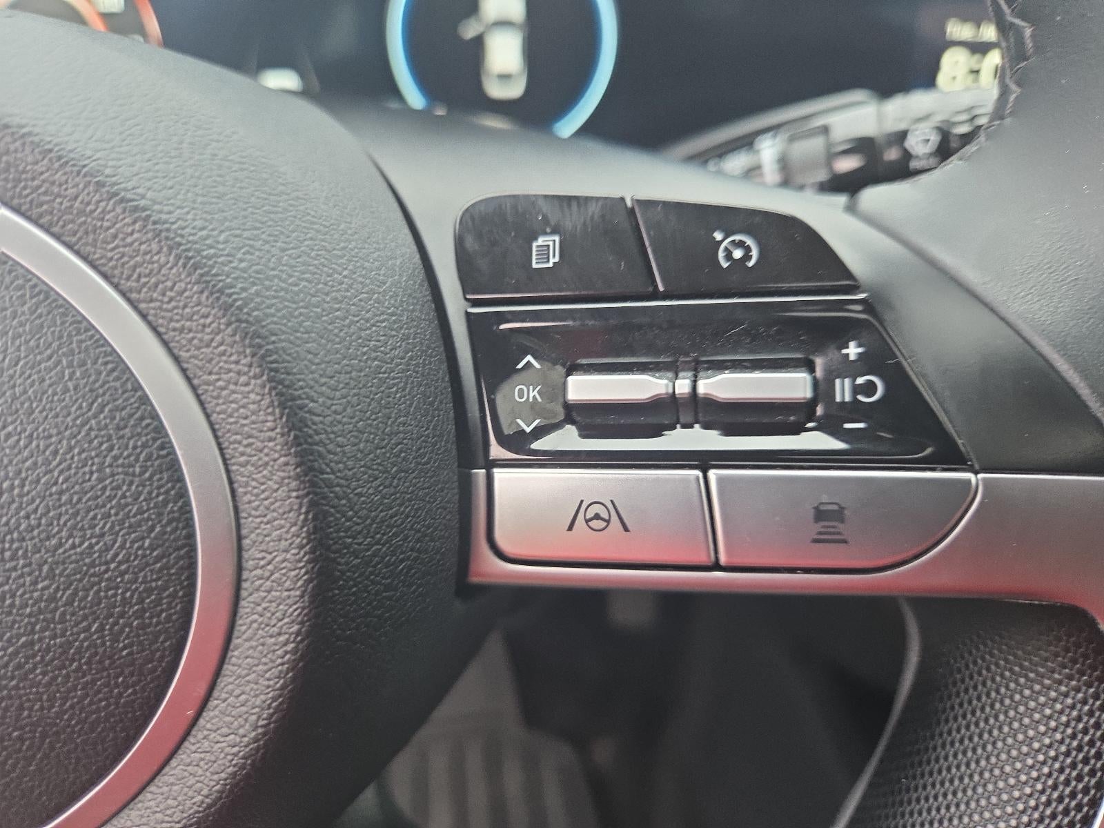 2023 Hyundai ELANTRA Limited IVT