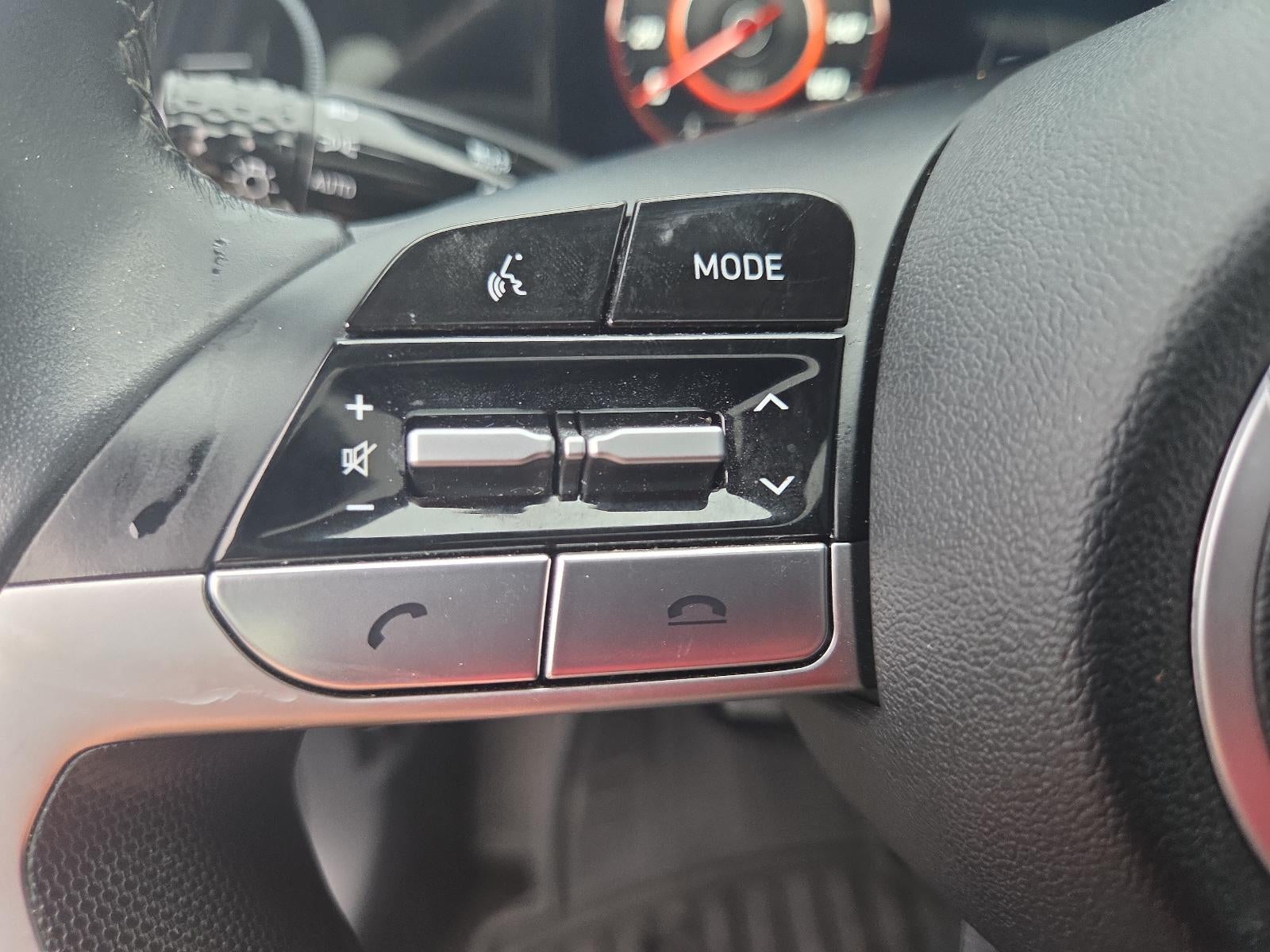 2023 Hyundai ELANTRA Limited IVT