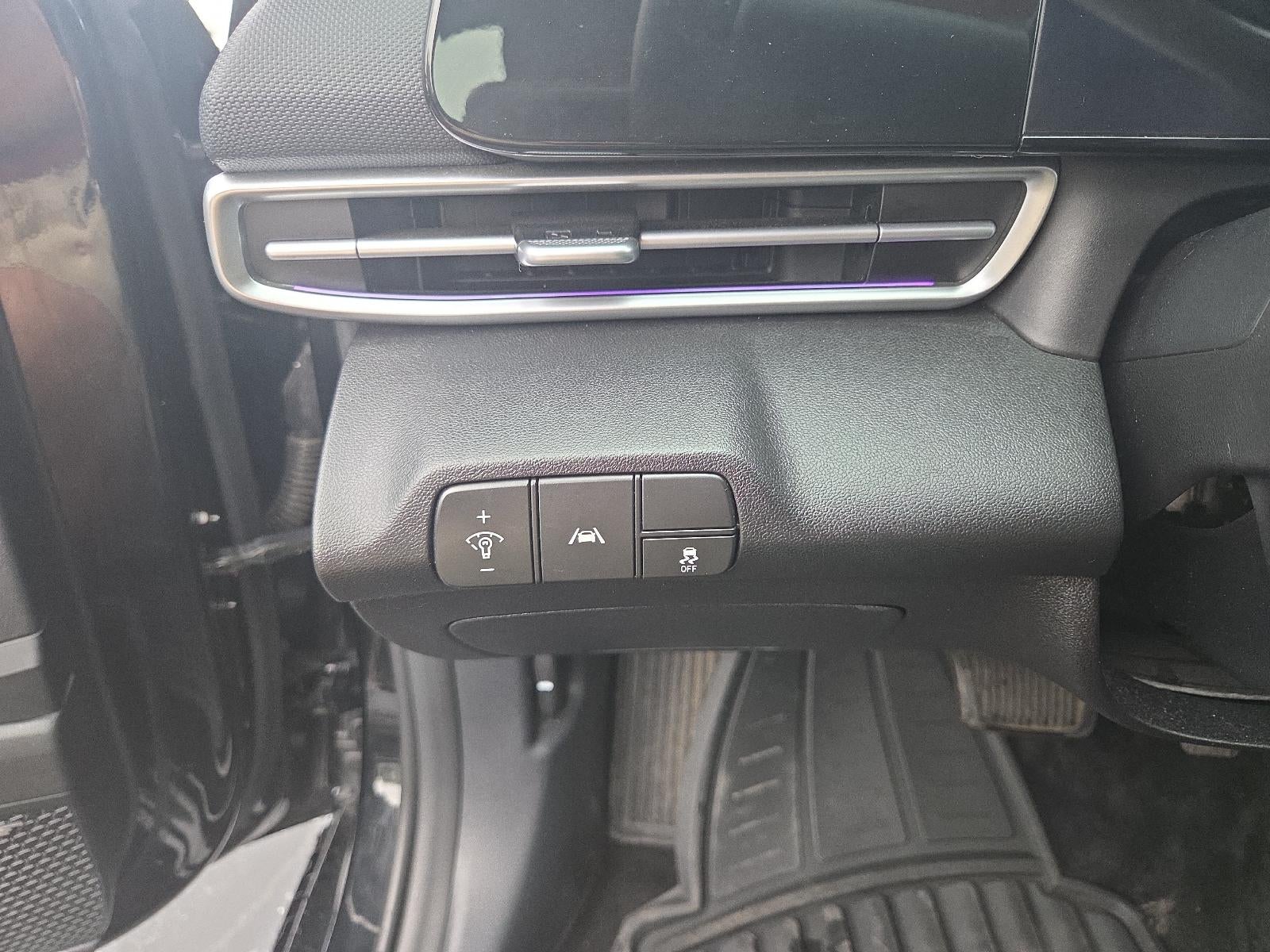 2023 Hyundai ELANTRA Limited IVT