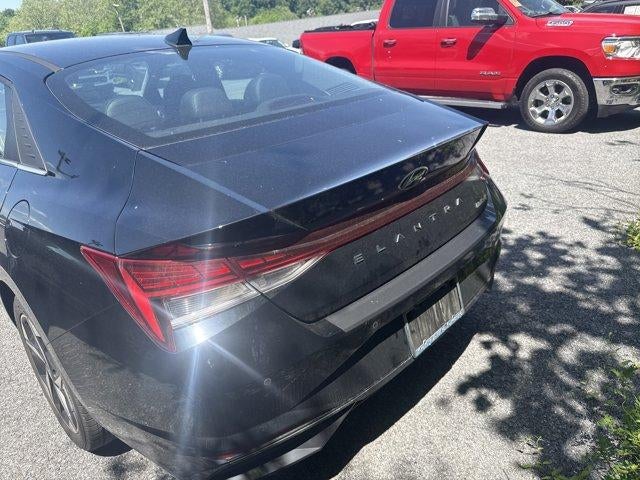 2023 Hyundai ELANTRA Limited IVT