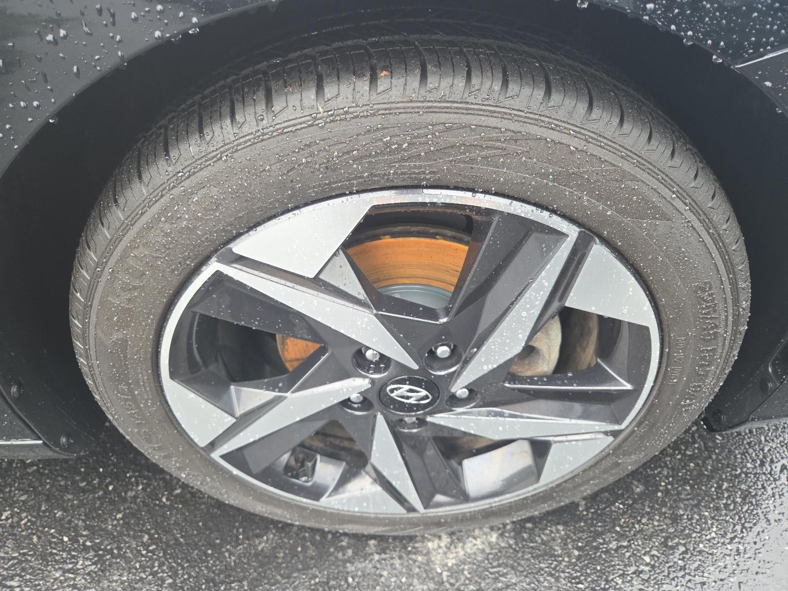 2023 Hyundai ELANTRA Limited IVT