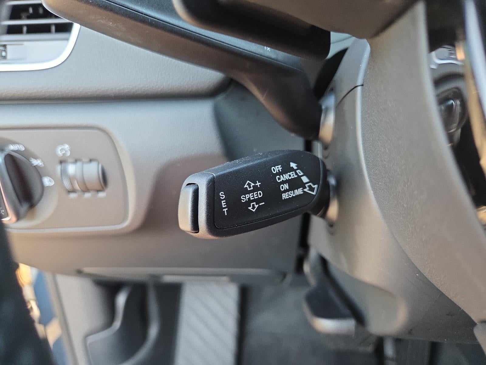2018 Audi Q3 2.0 TFSI Premium Plus quattro AWD