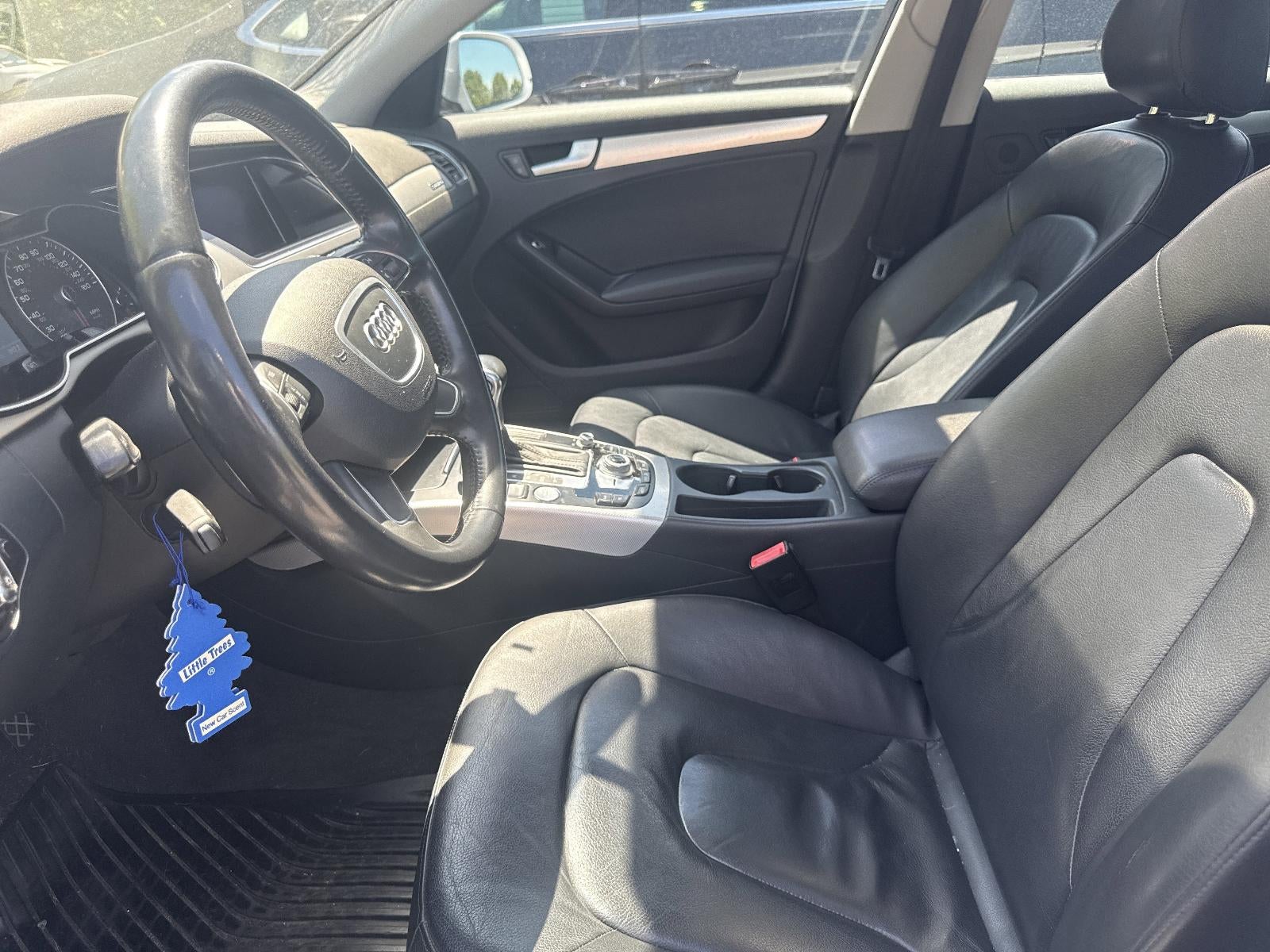 2014 Audi A4 4dr Sdn Auto quattro 2.0T Premium Plus