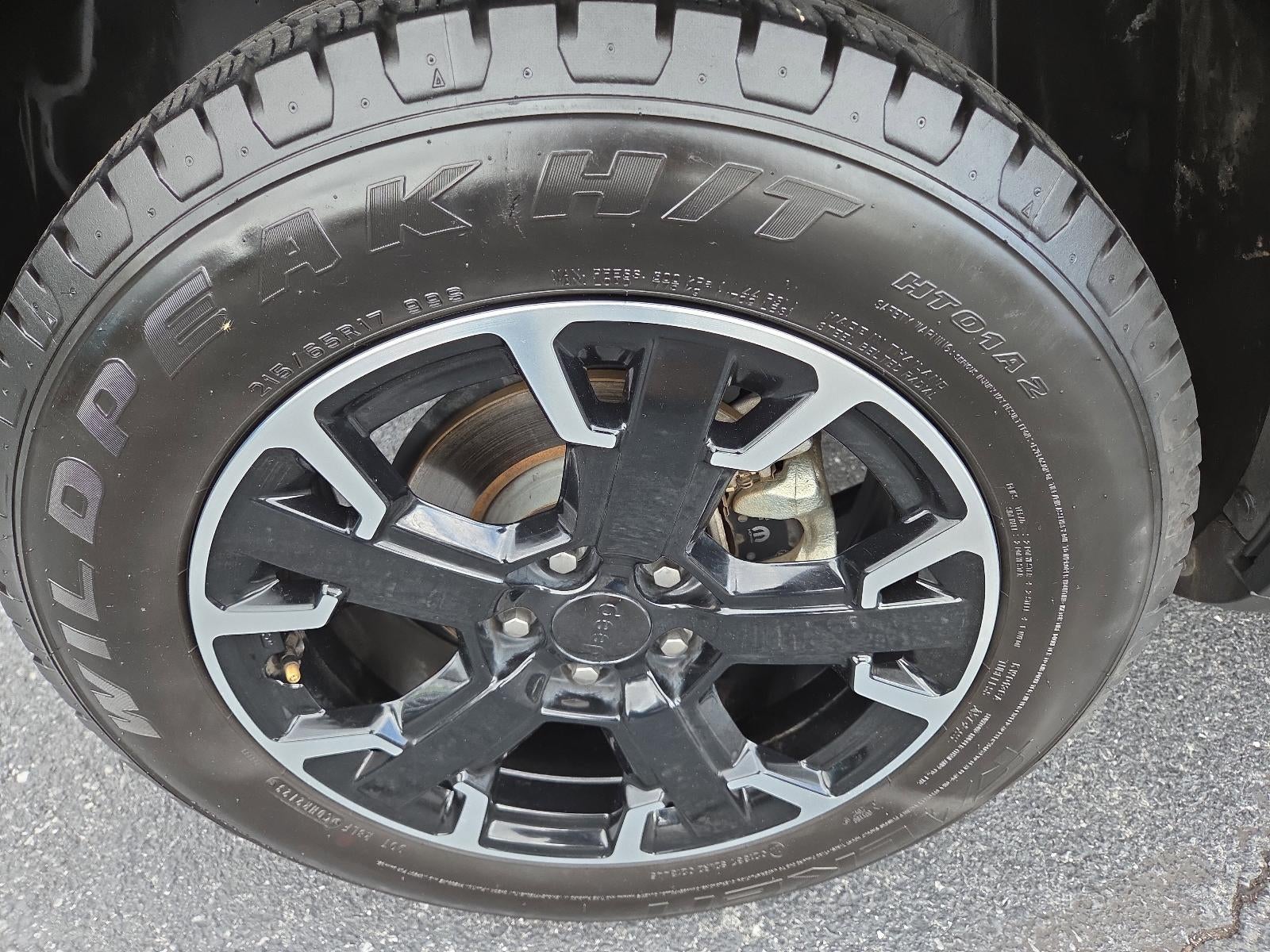 2023 Jeep Renegade (RED) Edition 4x4 *Ltd Avail*