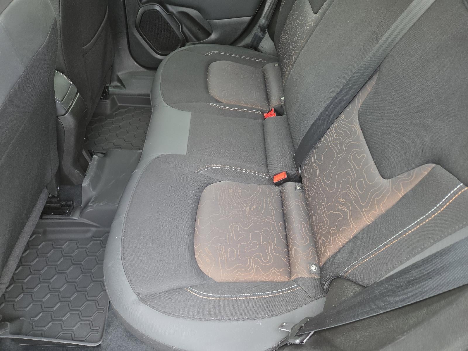 2023 Jeep Renegade (RED) Edition 4x4 *Ltd Avail*