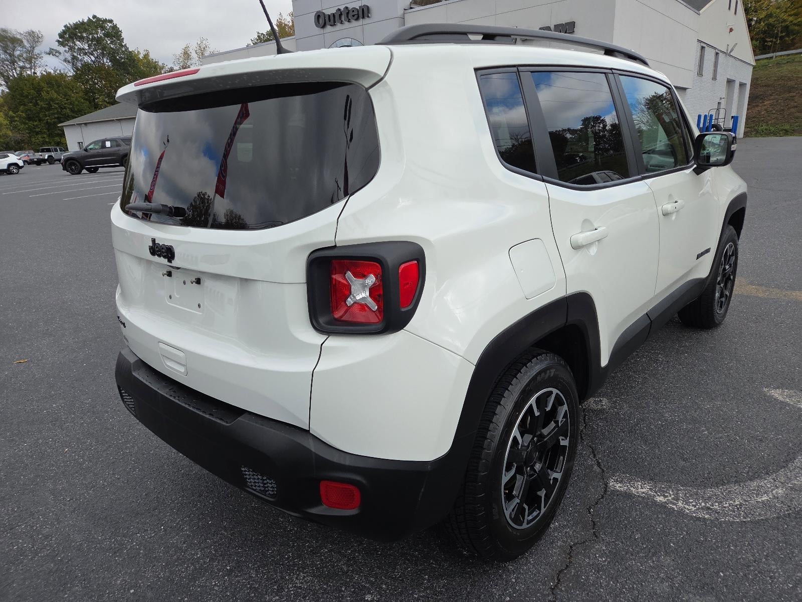 2023 Jeep Renegade (RED) Edition 4x4 *Ltd Avail*