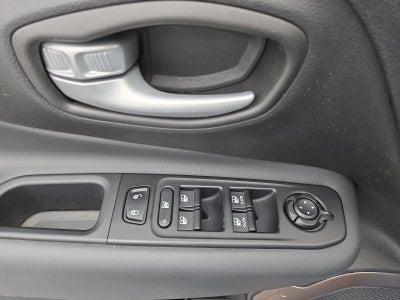 2023 Jeep Renegade (RED) Edition 4x4 *Ltd Avail*