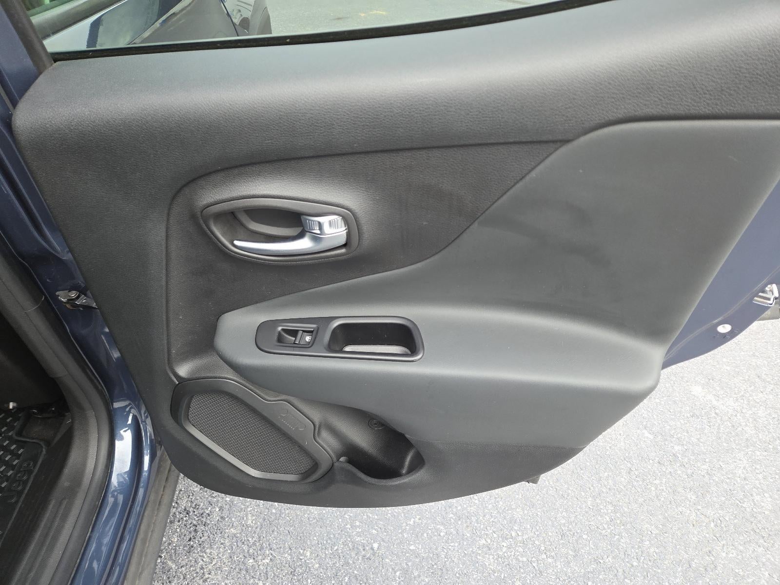 2022 Jeep Renegade Latitude 4x4