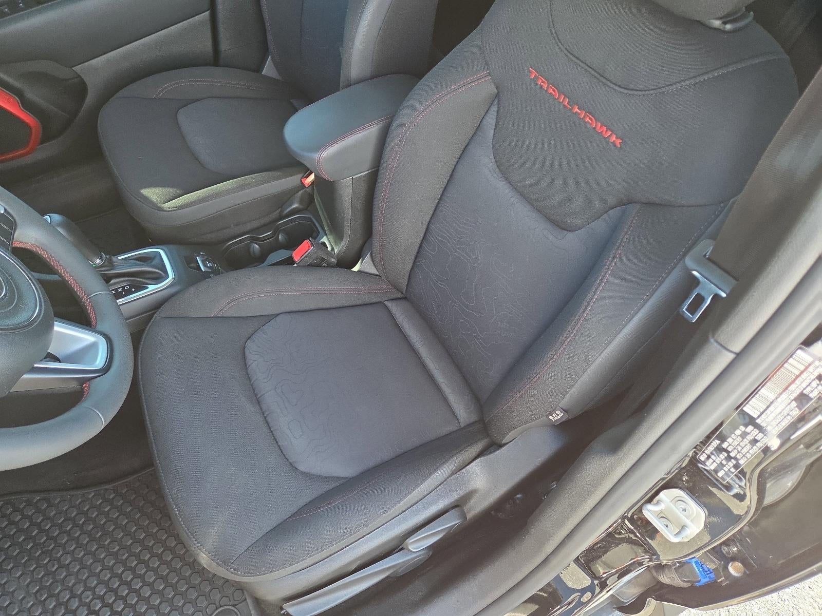 2023 Jeep Renegade Trailhawk 4x4