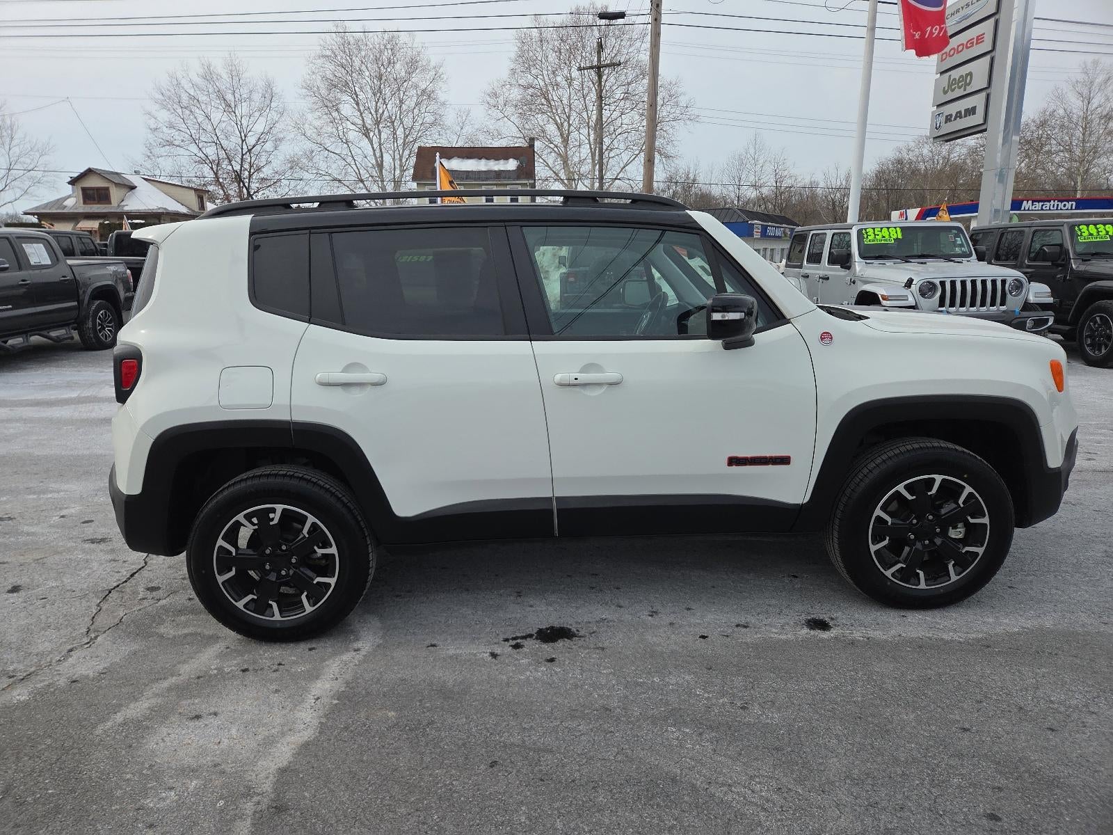 2023 Jeep Renegade Trailhawk 4x4