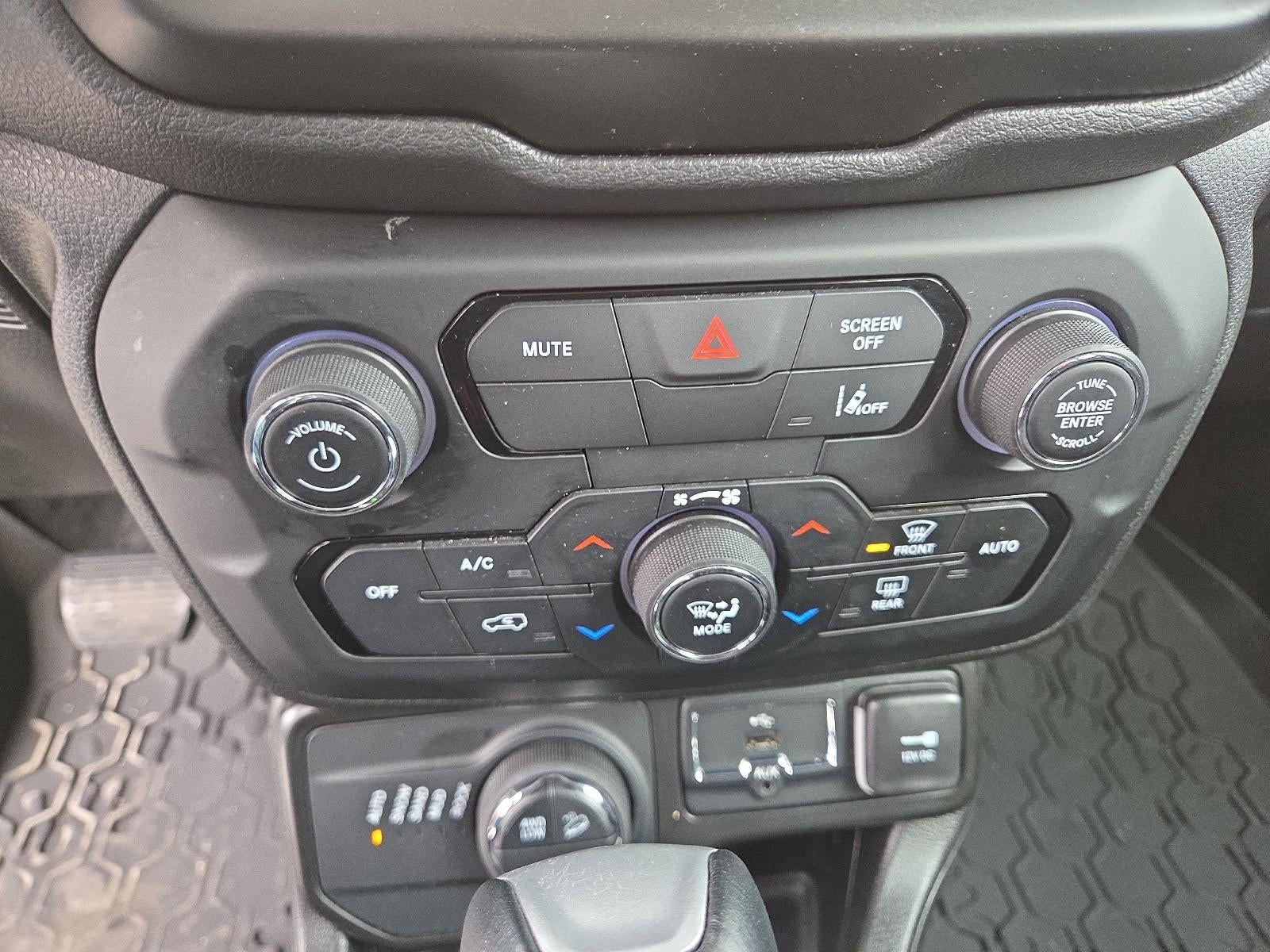 2023 Jeep Renegade Trailhawk 4x4