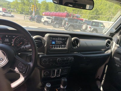 2022 Jeep Wrangler Sport S 4x4