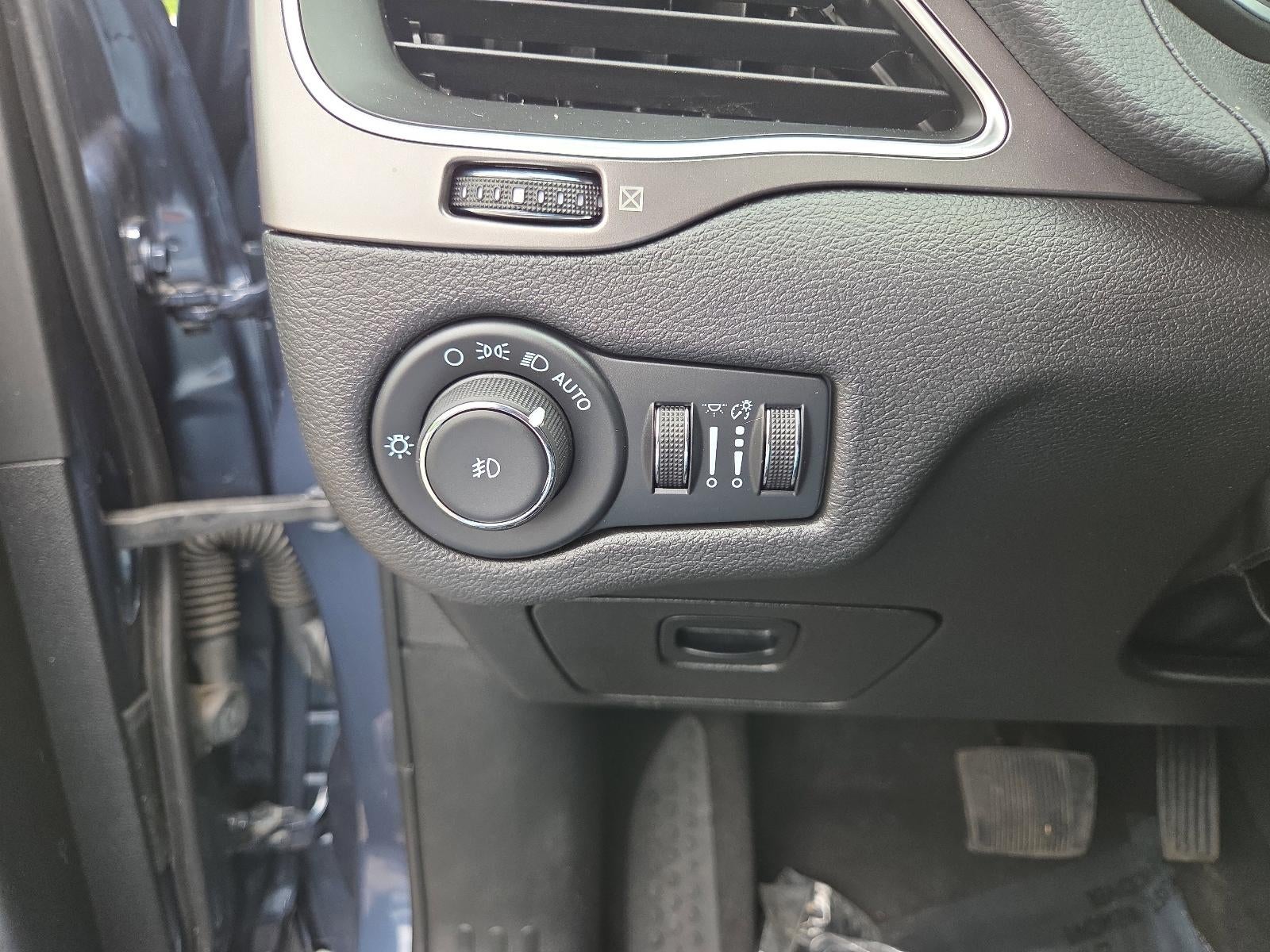 2021 Jeep Cherokee Latitude Lux 4x4
