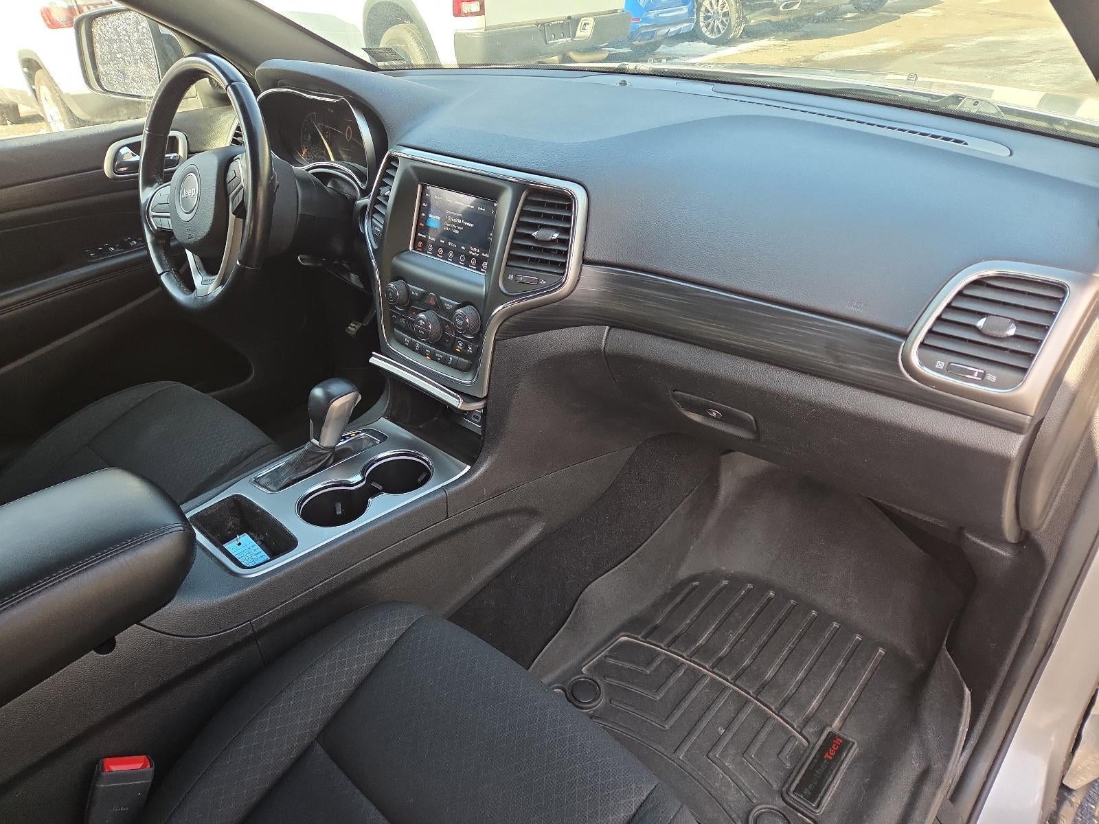 2020 Jeep Grand Cherokee Laredo E 4x4