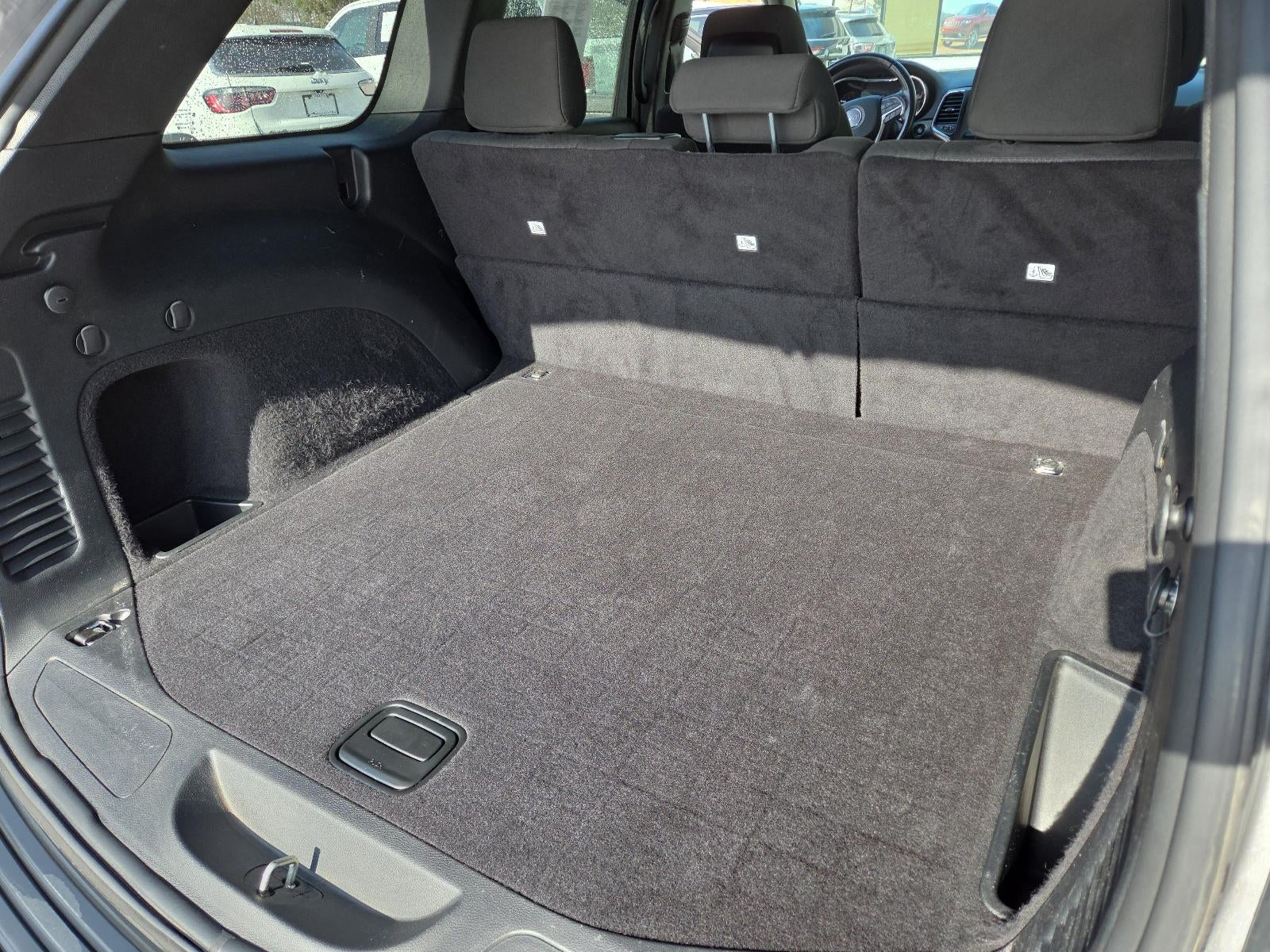 2020 Jeep Grand Cherokee Laredo E 4x4