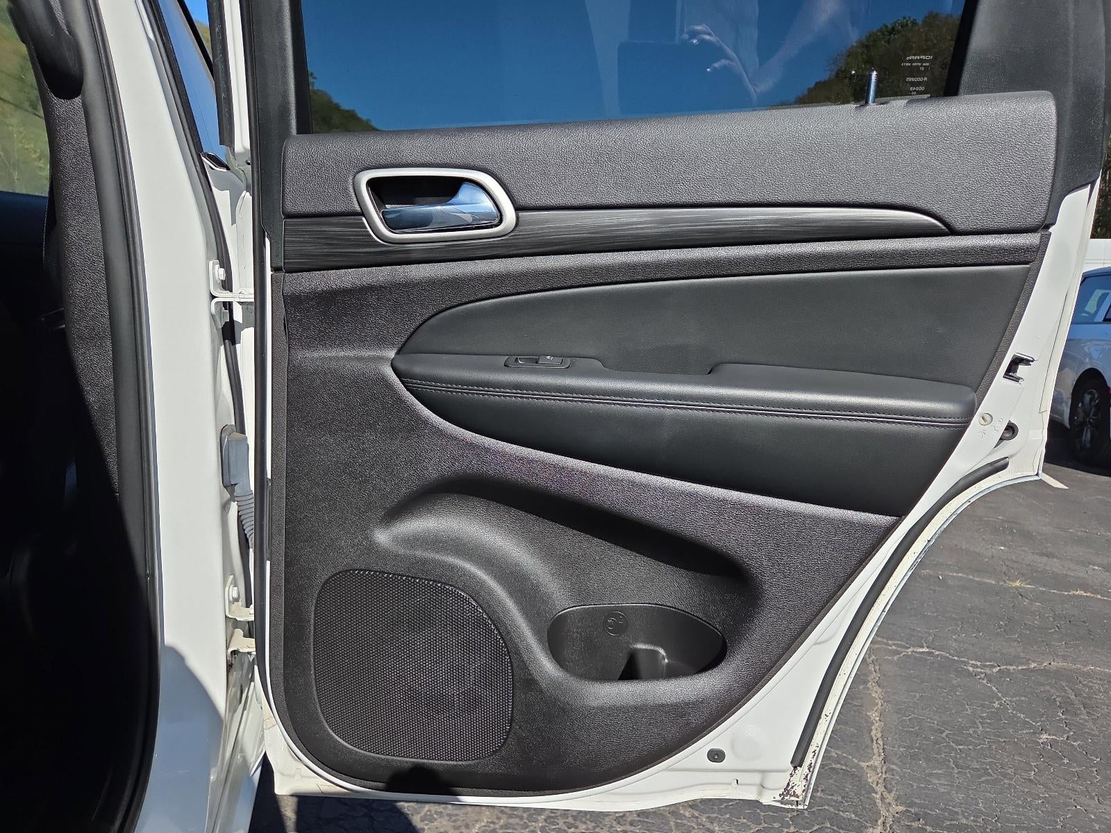 2021 Jeep Grand Cherokee Laredo X 4x4