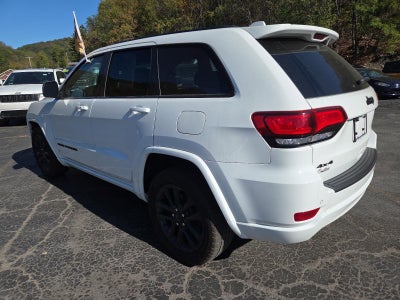 2021 Jeep Grand Cherokee Laredo X 4x4