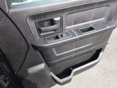 2019 RAM 1500 Classic Tradesman 4x4 Crew Cab 5'7" Box