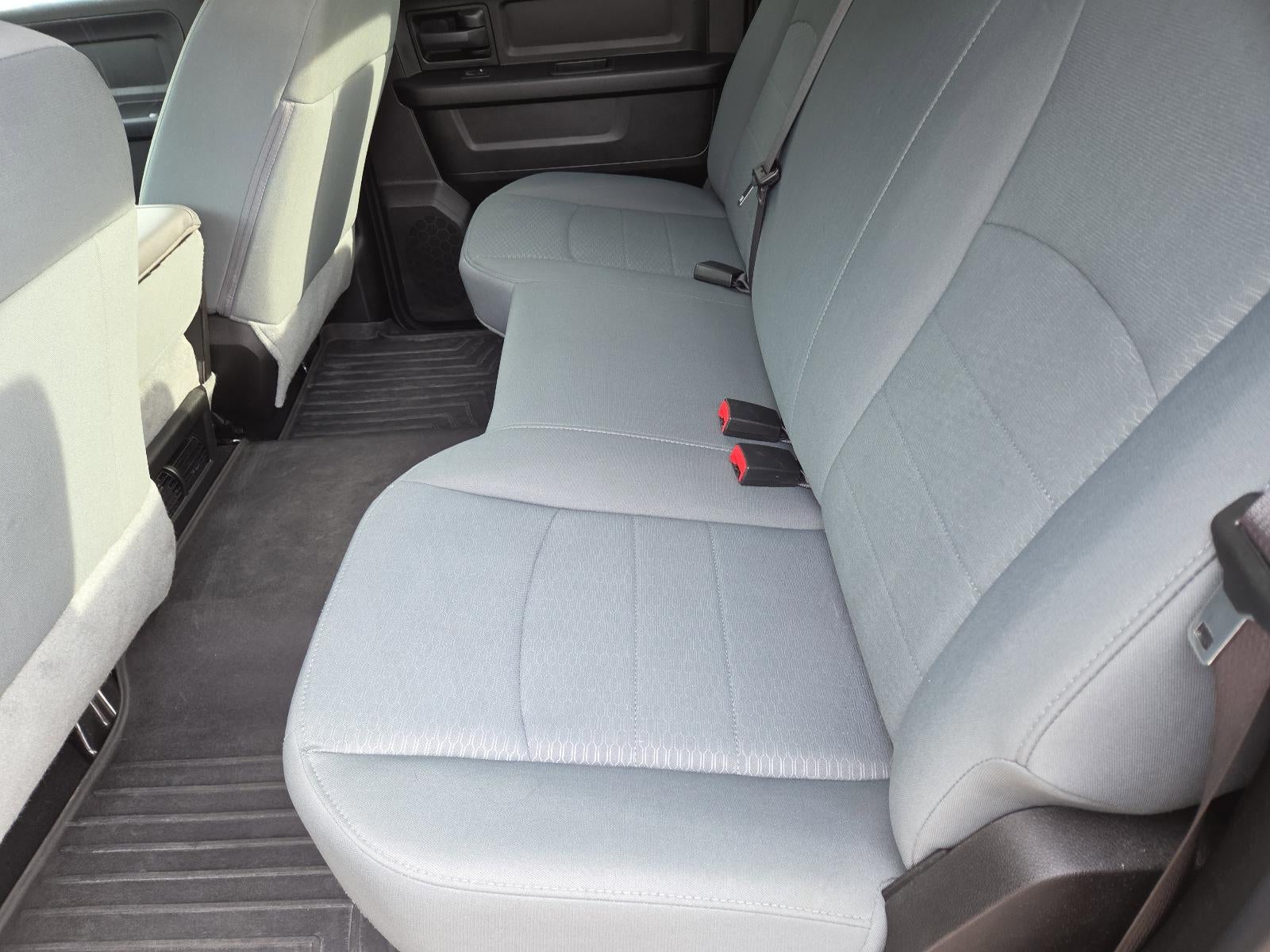 2019 RAM 1500 Classic Tradesman 4x4 Crew Cab 5'7" Box