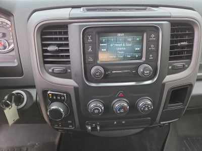2019 RAM 1500 Classic Tradesman 4x4 Crew Cab 5'7" Box