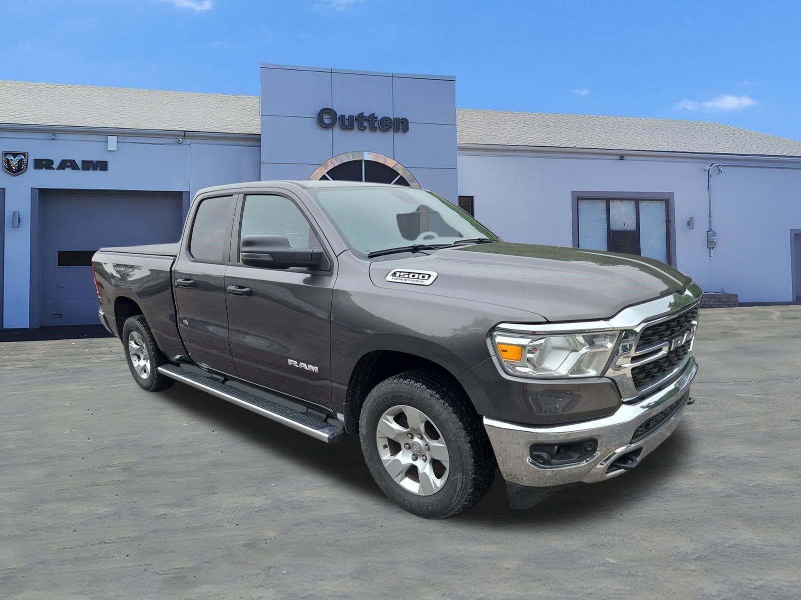 2023 RAM 1500 Big Horn 4x4 Quad Cab 6'4" Box