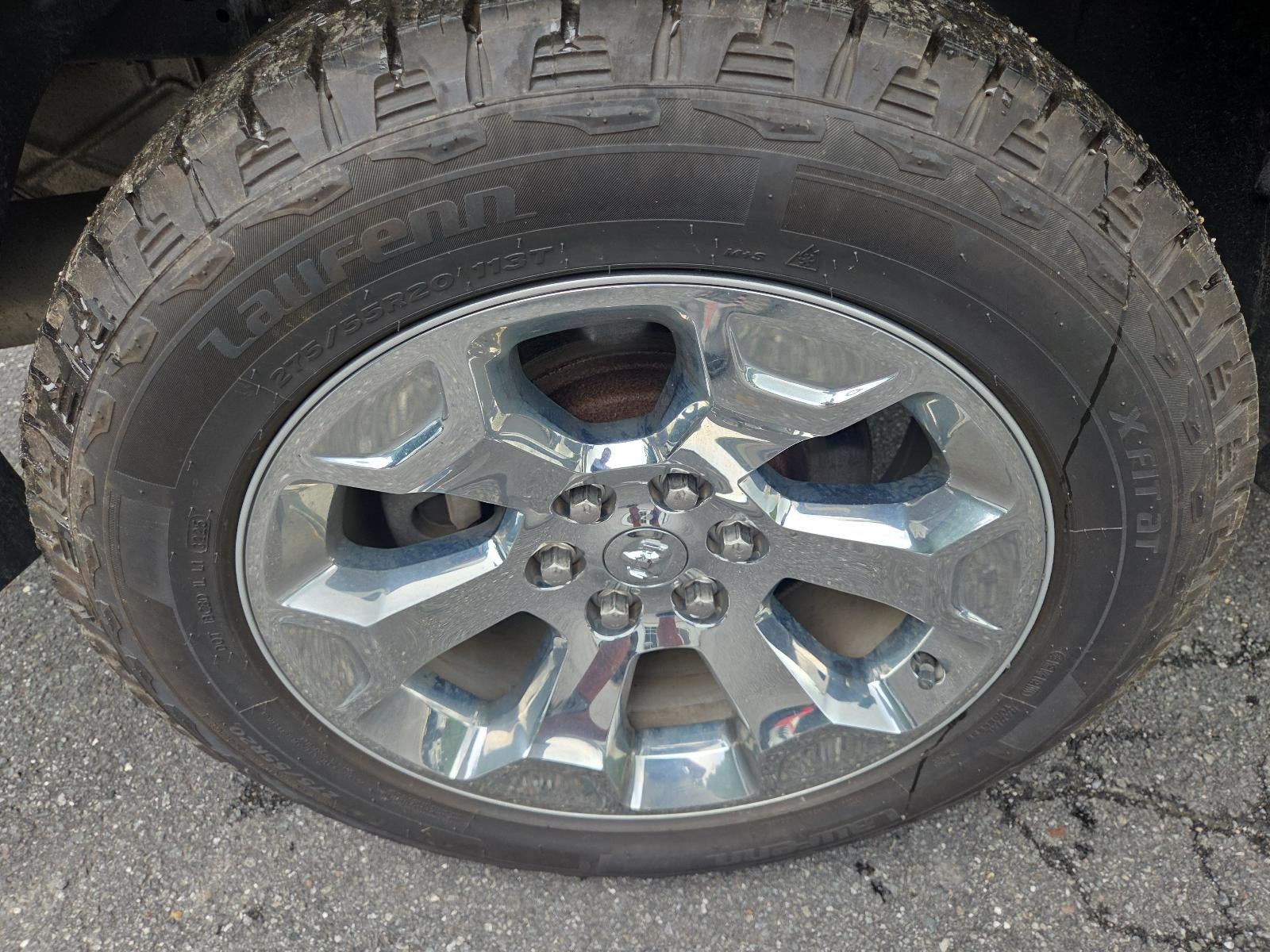 2020 RAM 1500 Big Horn 4x4 Crew Cab 5'7" Box