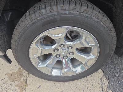 2020 RAM 1500 Big Horn 4x4 Crew Cab 5'7" Box